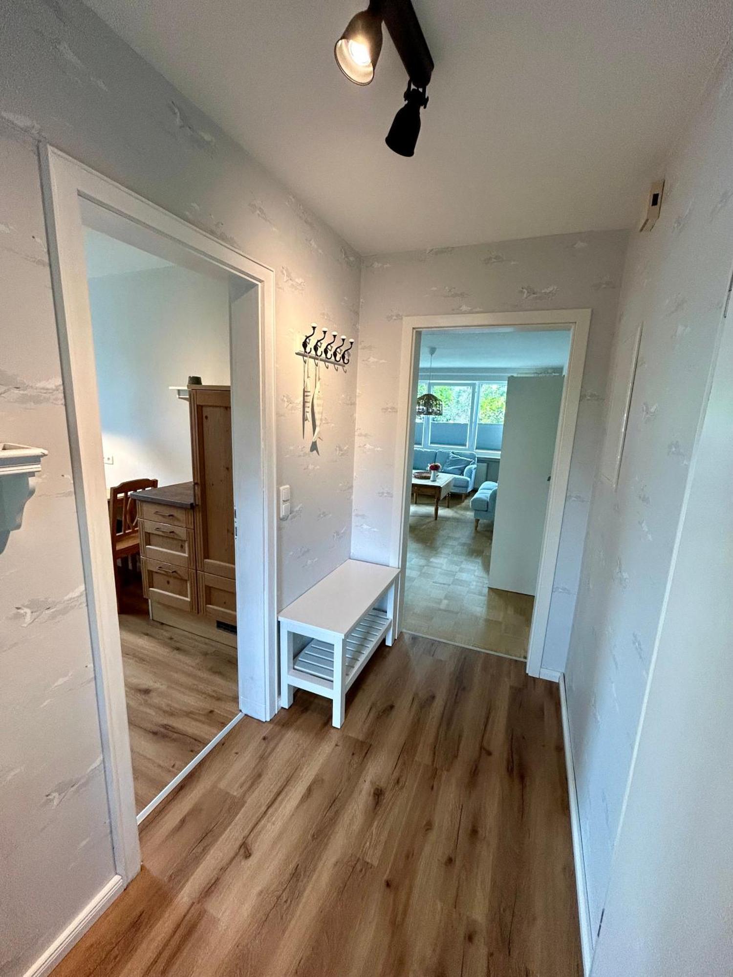Liten Lind - Ferienwohnung In Sahlenburg クックスハーフェン エクステリア 写真